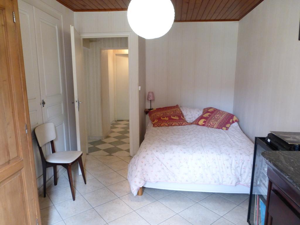 Au Coeur De La Campagne - Gite Non Loins D'Annecy- A 17 Min D'Annecy - Tout Pret D'Aix Les Bains Saint-Girod الغرفة الصورة